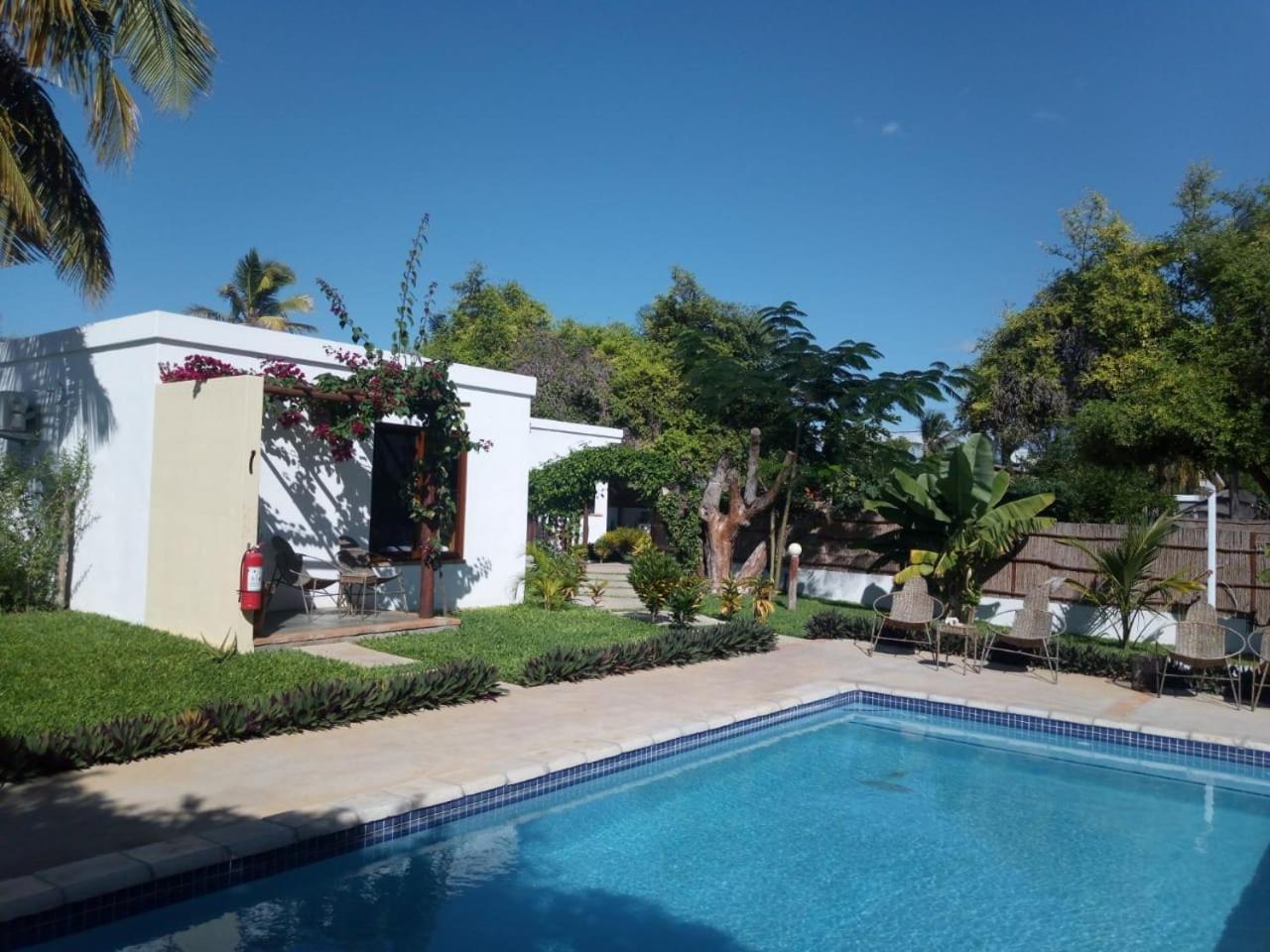 Telvina Beach Lodge Vilankulo Buitenkant foto