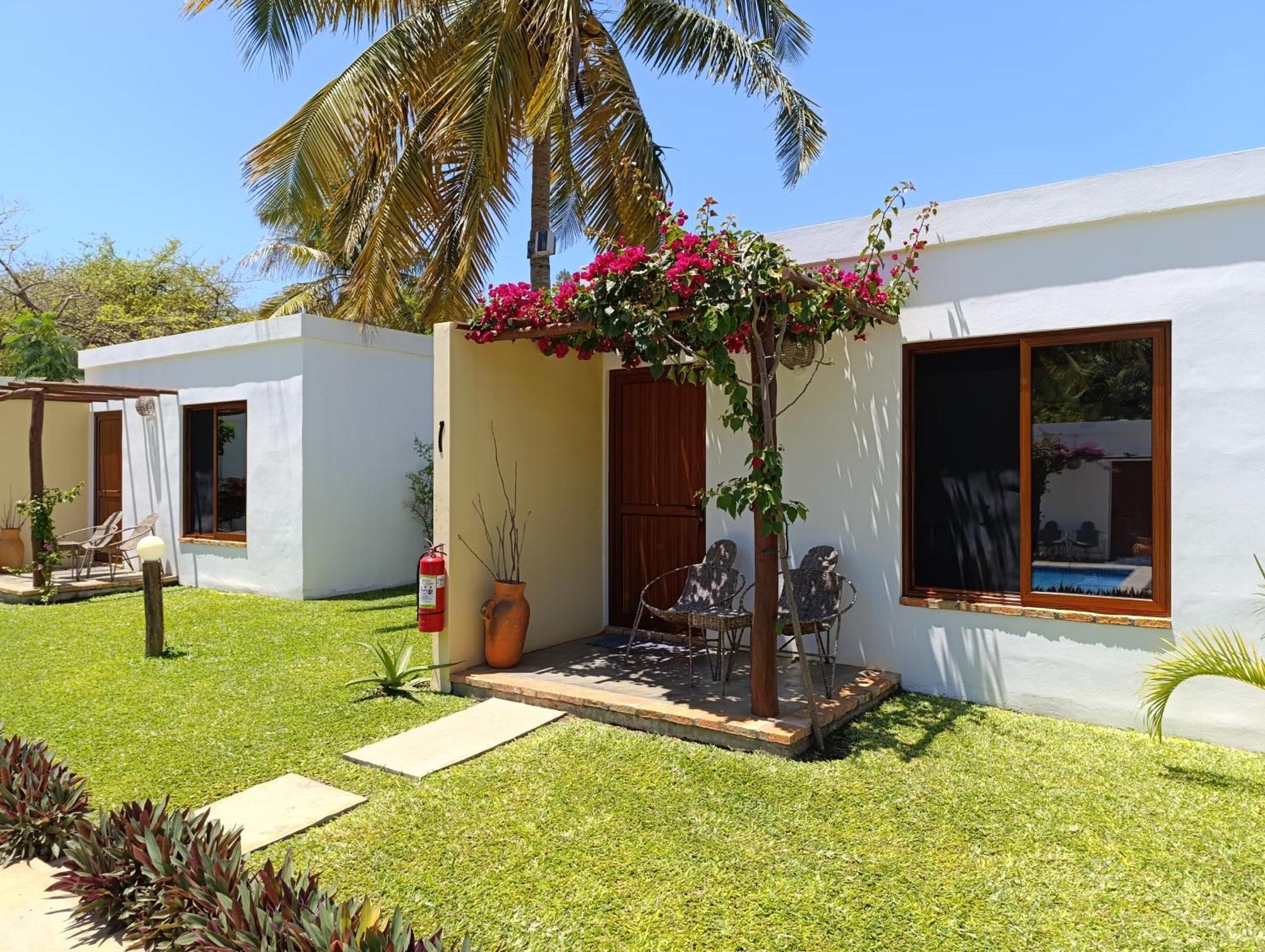 Telvina Beach Lodge Vilankulo Buitenkant foto
